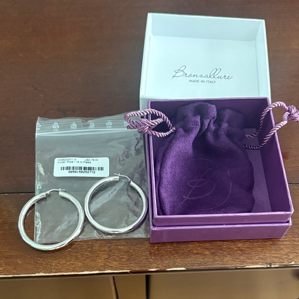 Bronzallure Silver Hoop Earrings with Purple Gift Box
